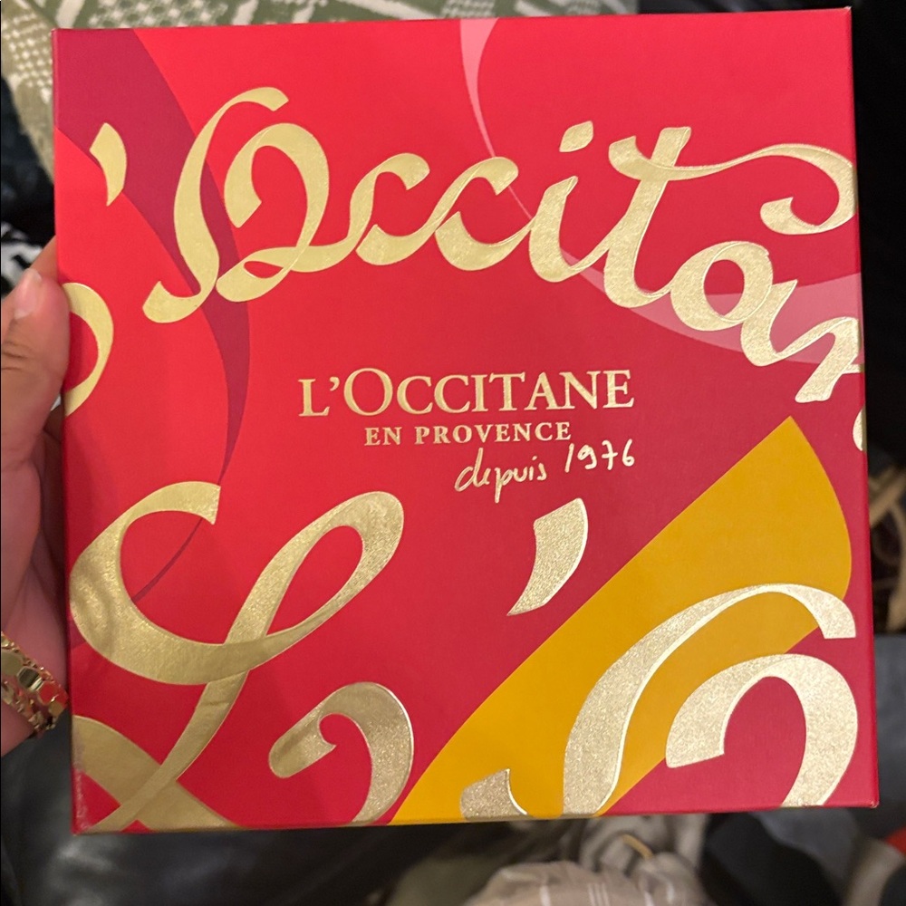 Almond L’Occitane
